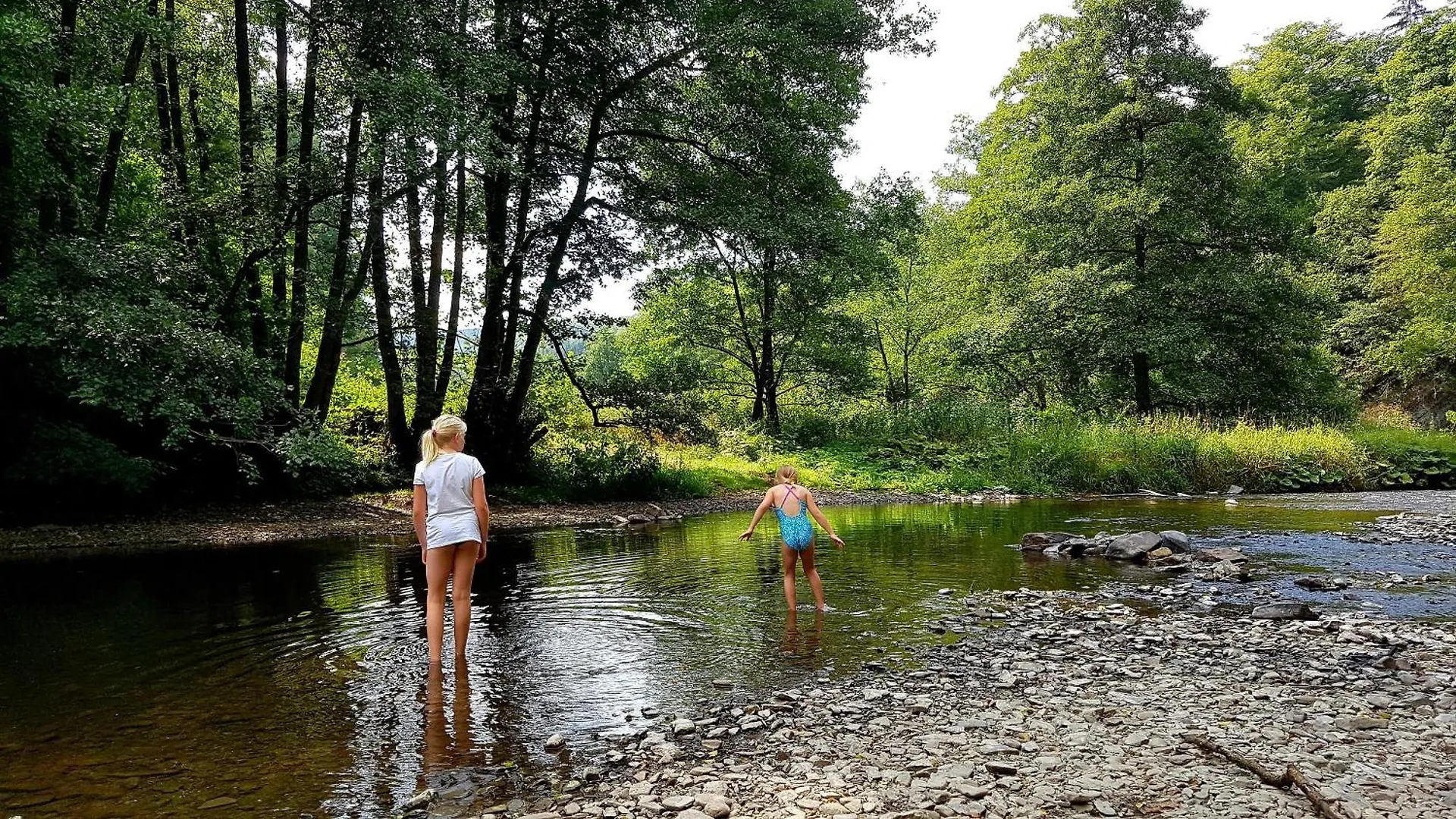 Camping Vallee De L\'Our location